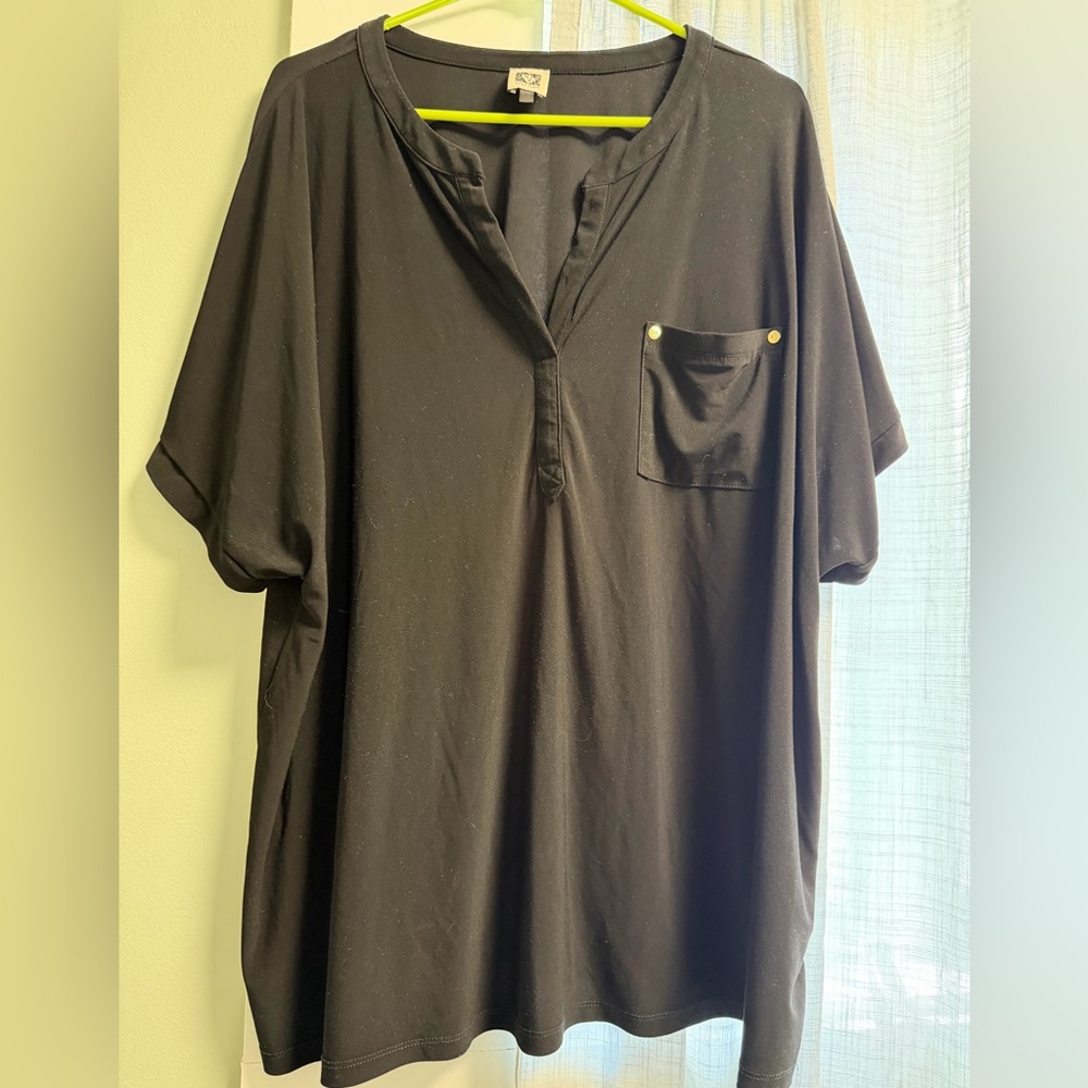 Anne Klein Black Top with front pocket